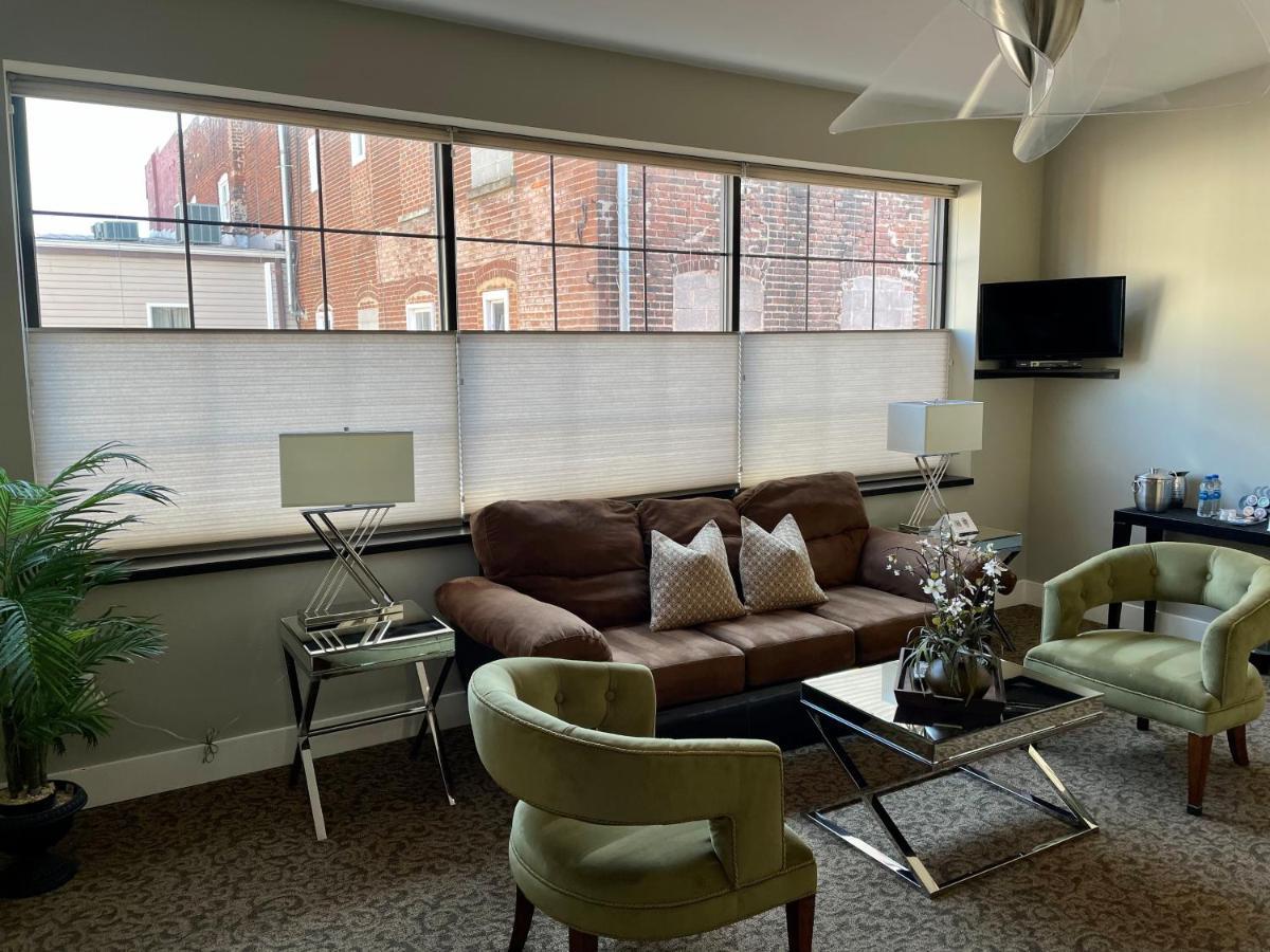 Culpeper Center Suites エクステリア 写真