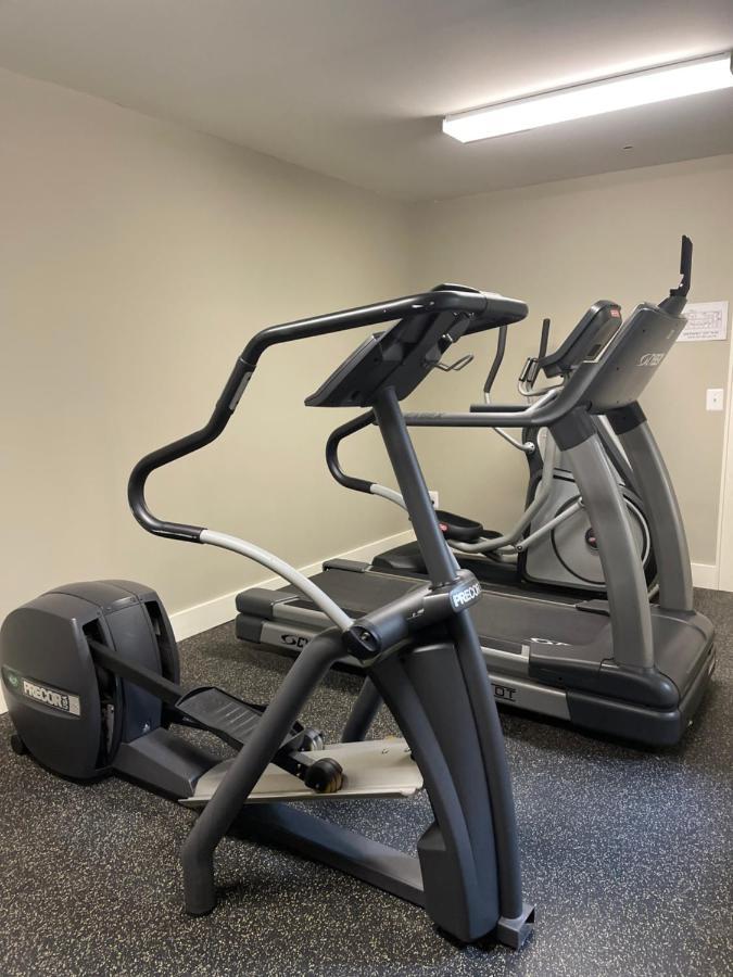 Culpeper Center Suites エクステリア 写真
