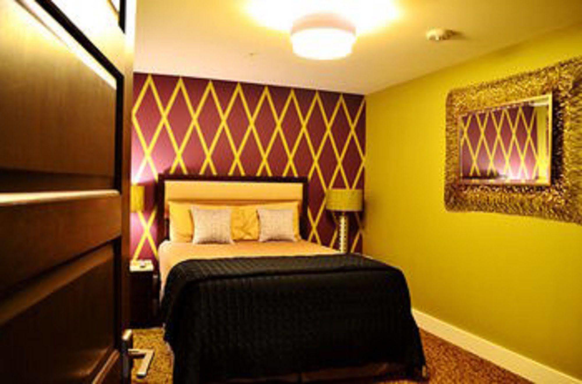 Culpeper Center Suites エクステリア 写真